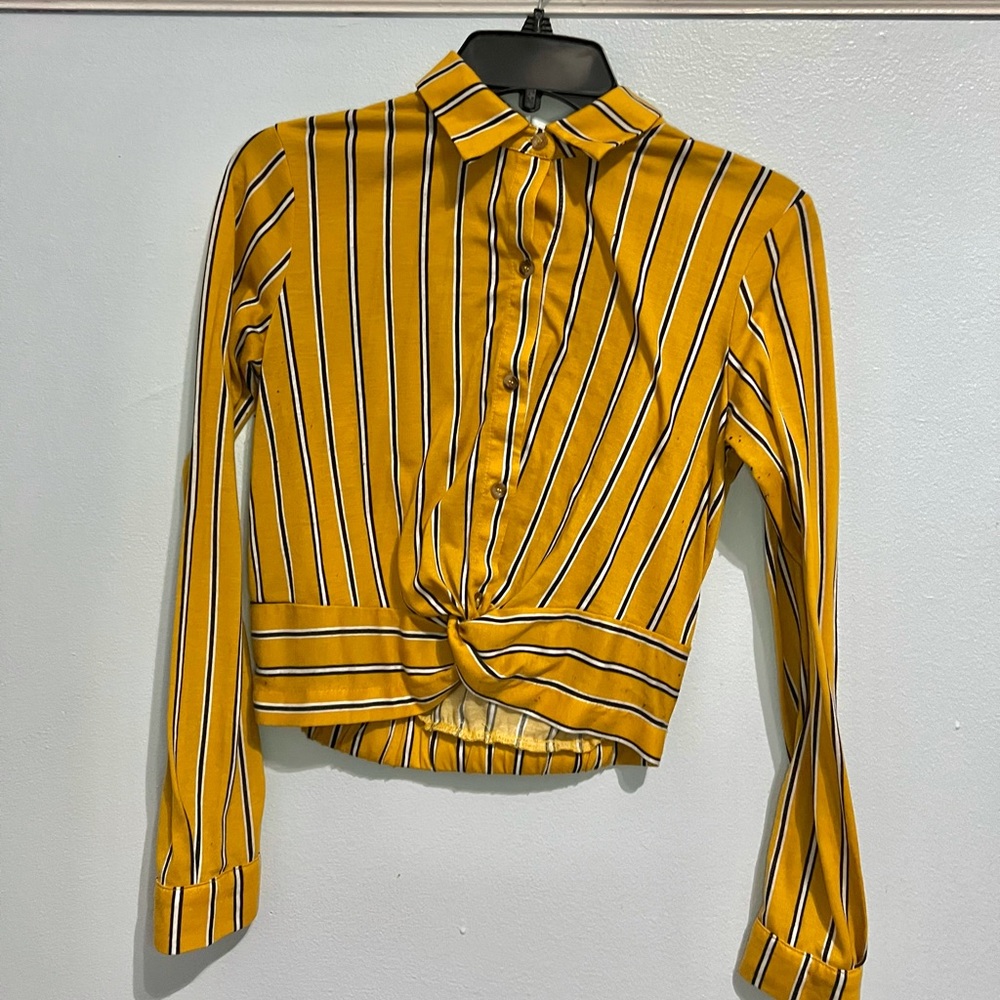 Small orange long sleeve button down crop top